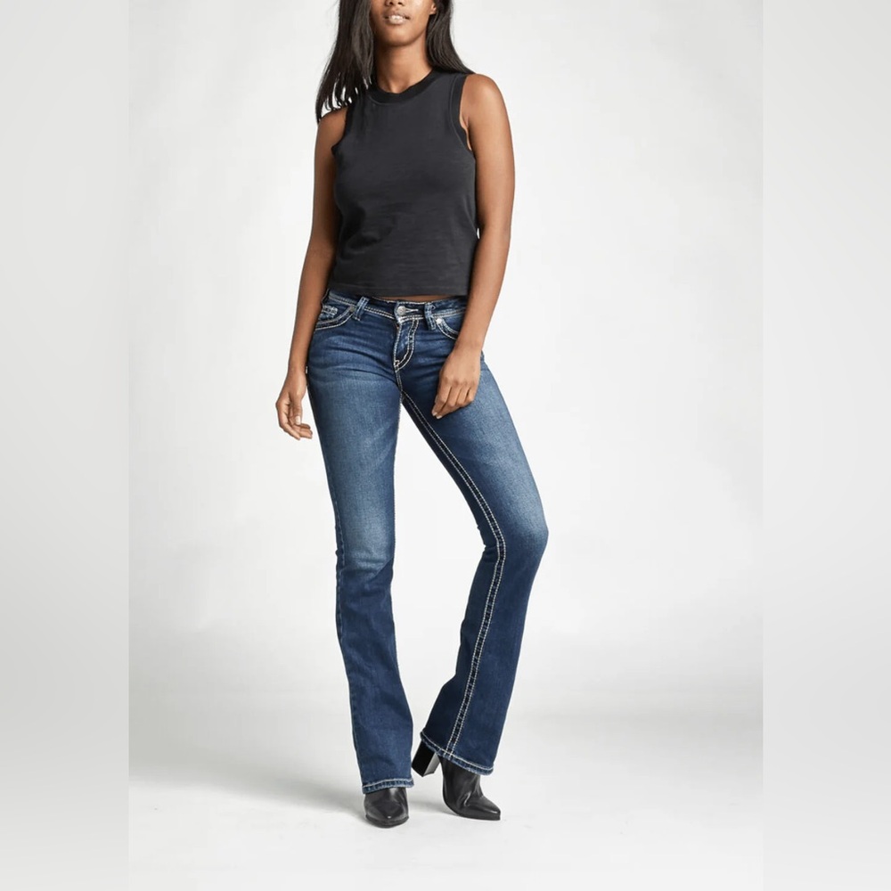 Silver Jeans Co Suki Surplus Mid Rise Bootcut Jeans